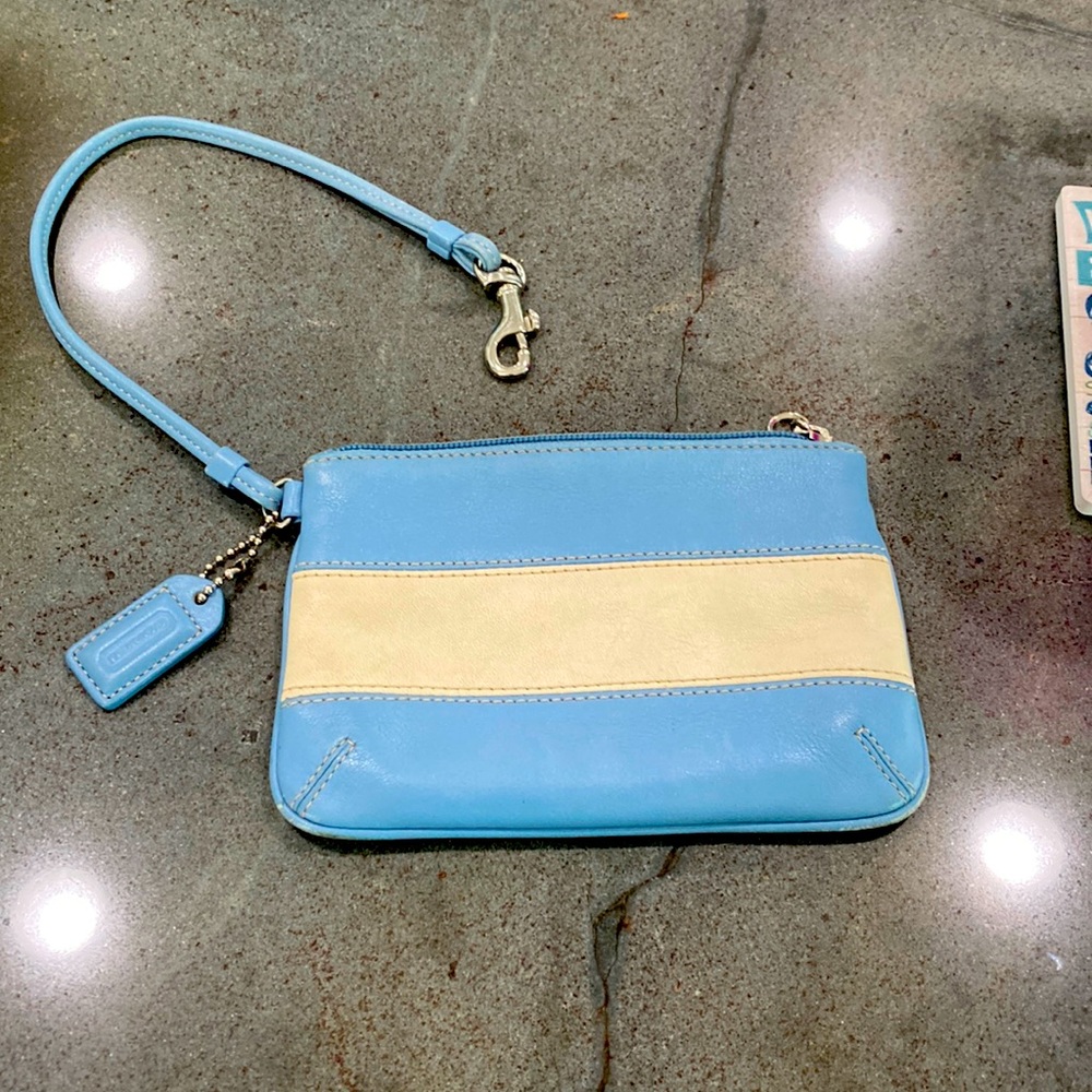 Vintage Coach Card Carrier Wallet